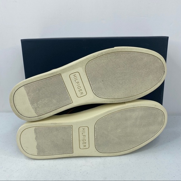 TOMMY Hilfiger Morven2 Ankle Chukka Sneaker Shoe main image 10